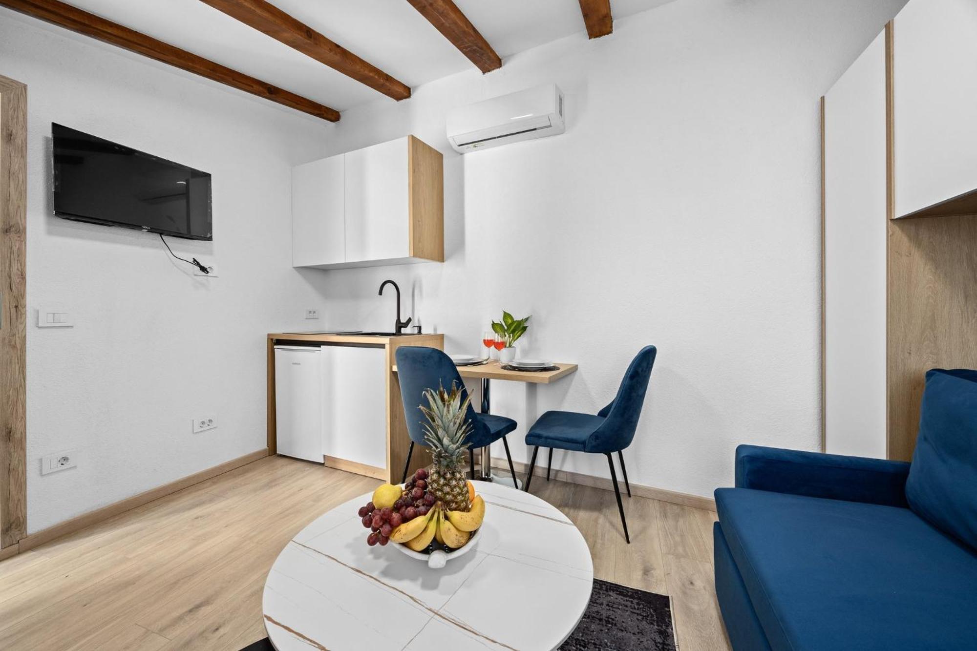 Capitolina Apartmens Old Town Apartman Pula