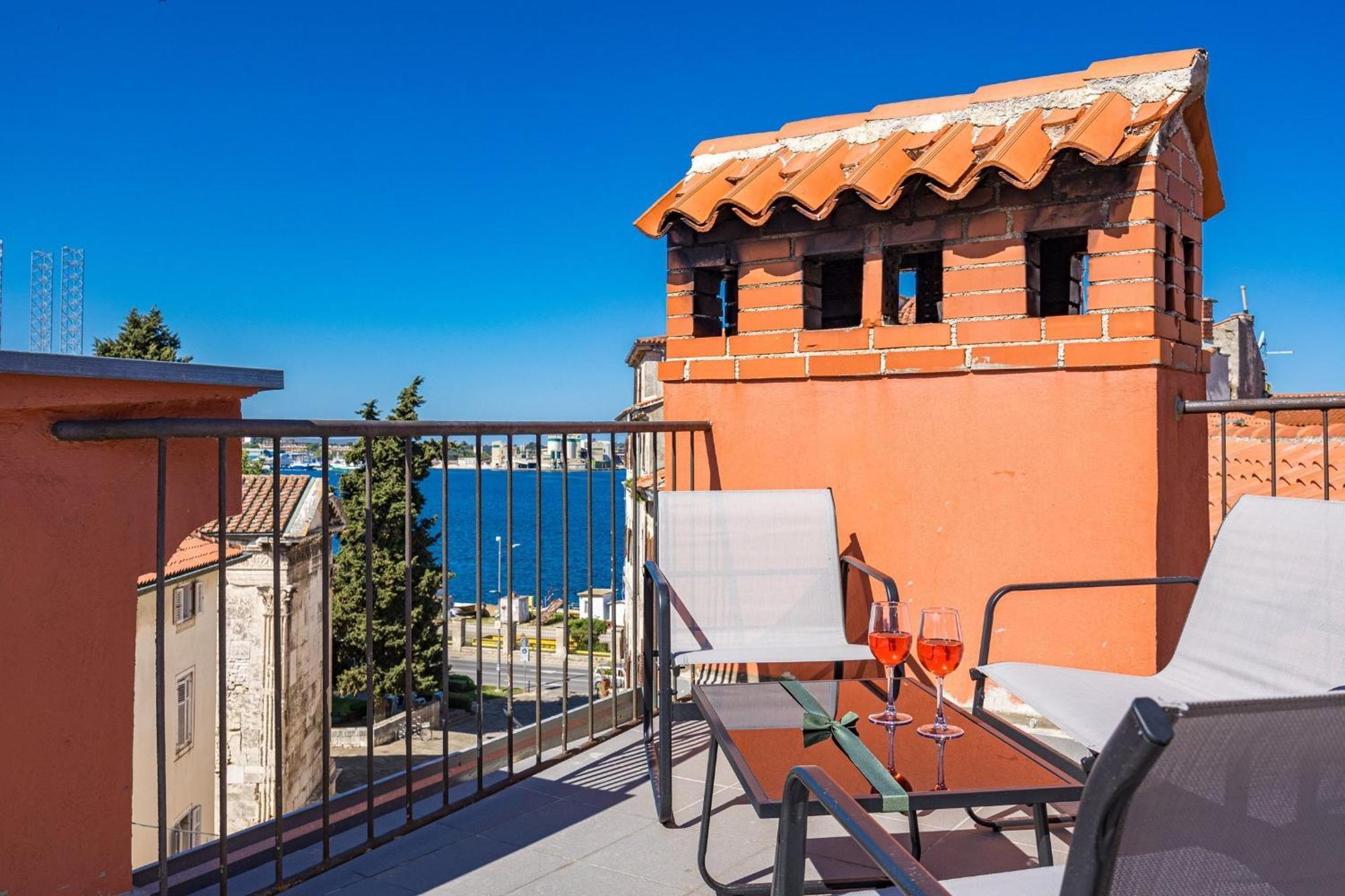 Capitolina Apartmens Old Town Apartment Pula